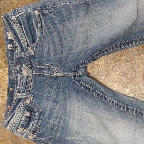 Miss Me jeans with lots of rhinestones, leather, and silver. Sz.28 - Picture 8 of 17